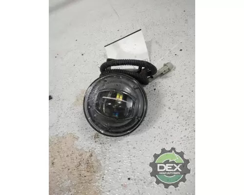 VOLVO VNM 200 3561 front fog lamp