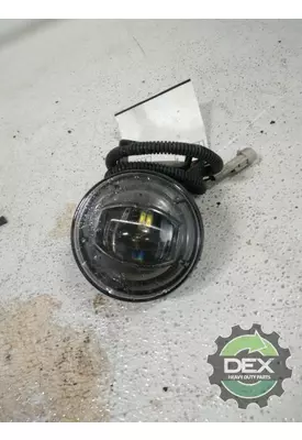 VOLVO VNM 200 3561 front fog lamp