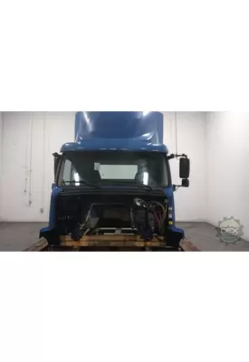 VOLVO VNM 200 8102 cab, complete