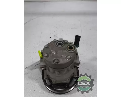 VOLVO VNM 200 Air Conditioner Compressor