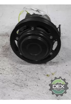 VOLVO VNM 200 Air Conditioner Compressor