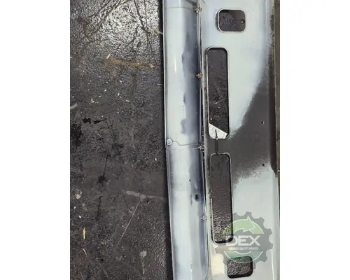 VOLVO VNM 200 Bumper Assembly, Front