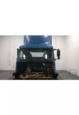VOLVO VNM 200 Cab