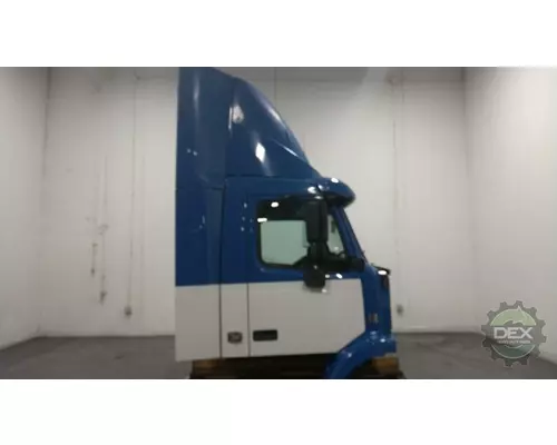 VOLVO VNM 200 Cab