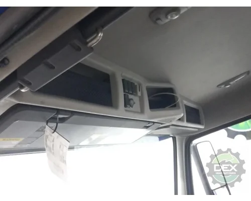 VOLVO VNM 200 Cab