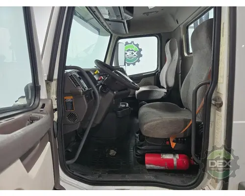 VOLVO VNM 200 Cab