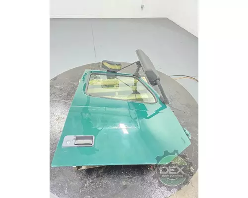 VOLVO VNM 200 Door Assembly, Front
