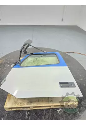VOLVO VNM 200 Door Assembly, Front