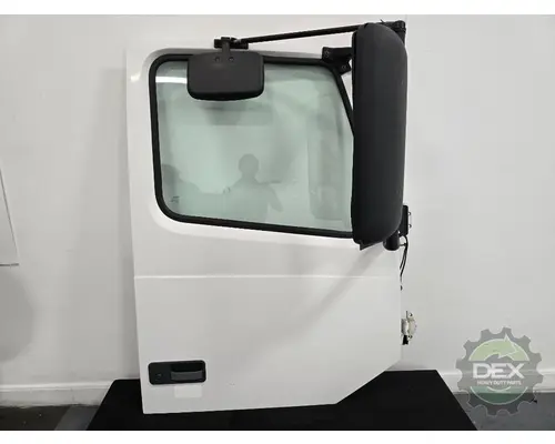 VOLVO VNM 200 Door Assembly, Front