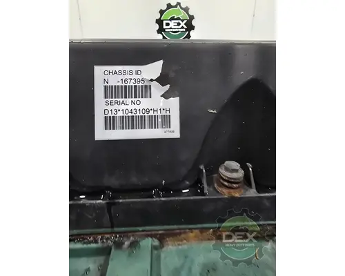 VOLVO VNM 200 Engine Assembly