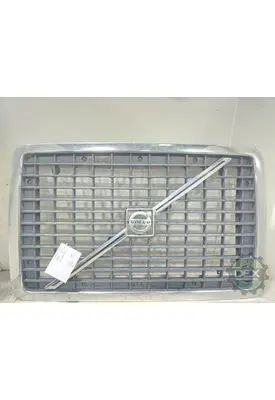 VOLVO VNM 200 Grille