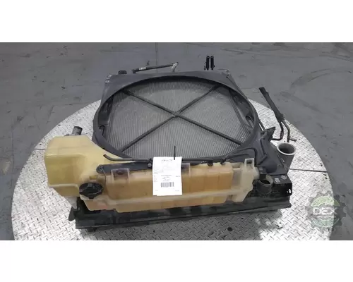 VOLVO VNM 200 Radiator