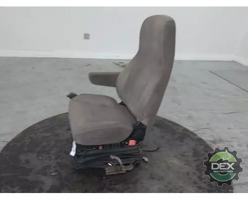 VOLVO VNM 200 Seat, Front