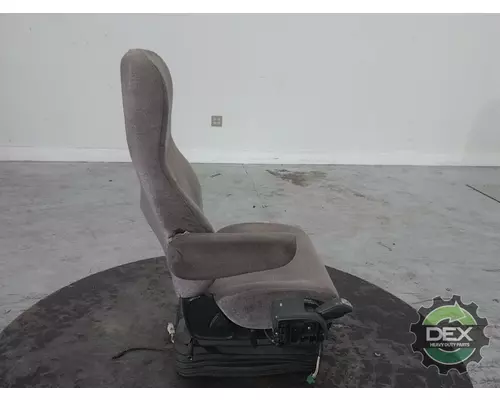 VOLVO VNM 200 Seat, Front
