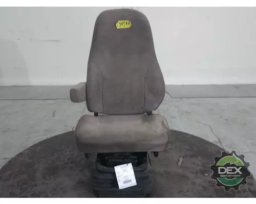 VOLVO VNM 200 Seat, Front