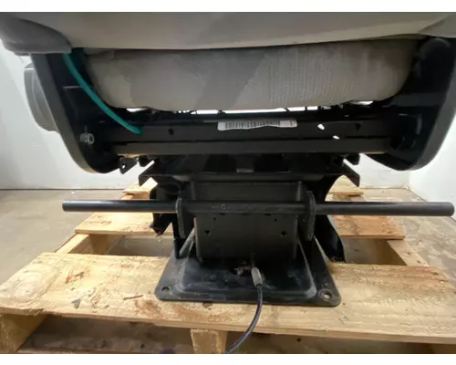 VOLVO VNM Gen 1 Seat