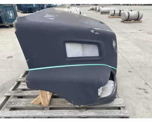 VOLVO VNM Gen 2 Hood