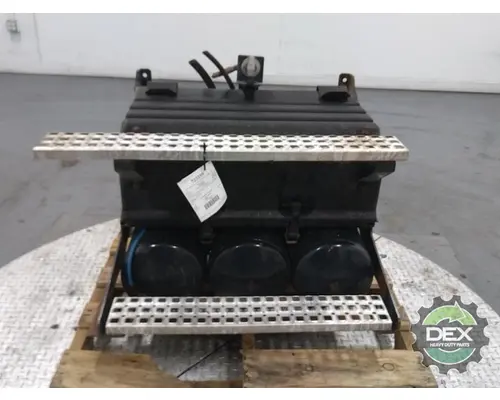 VOLVO VNM42T Battery Box