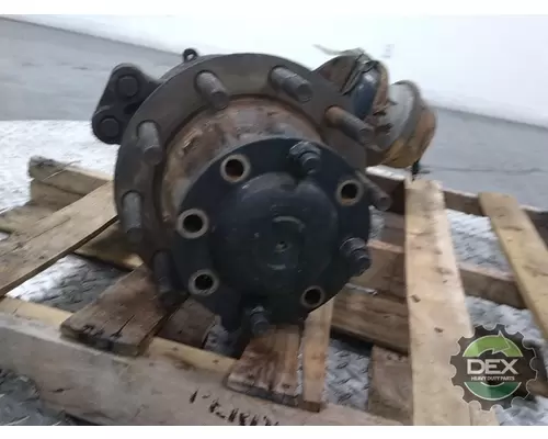 VOLVO VNM42T Hub