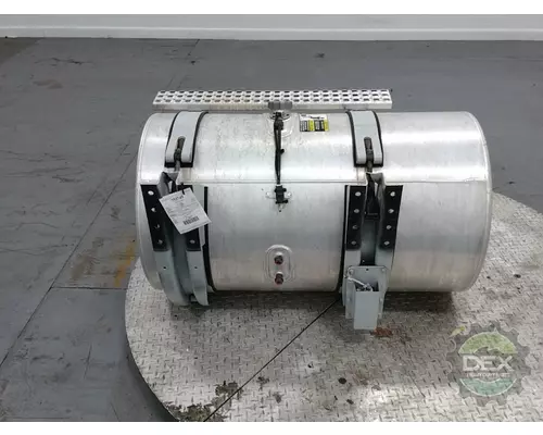 VOLVO VNM430 2341 fuel tank