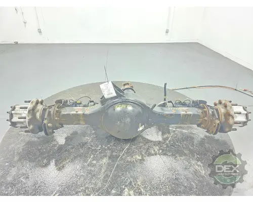 VOLVO VNM430 Axle Assembly, Rear (Single or Rear)