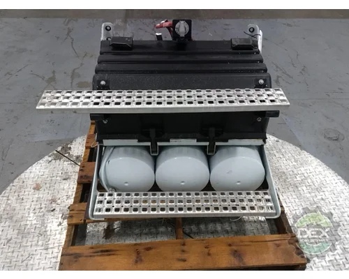 VOLVO VNM430 Battery Box