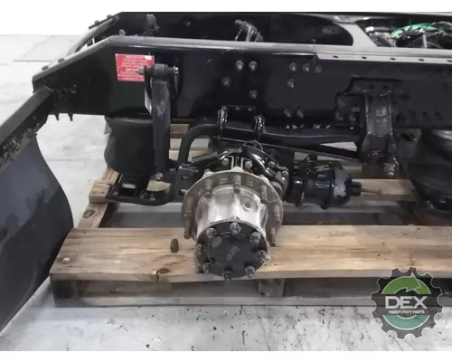 VOLVO VNM430 Cutoff Assembly (Housings & Suspension Only)