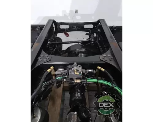 VOLVO VNM430 Cutoff Assembly (Housings & Suspension Only)