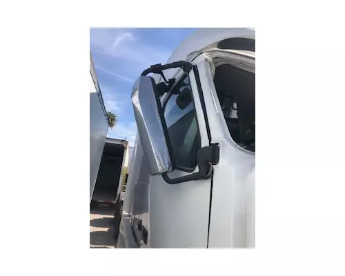 VOLVO VNM64T Side View Mirror