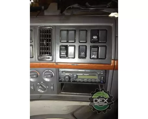 VOLVO VNM 8102 cab, complete