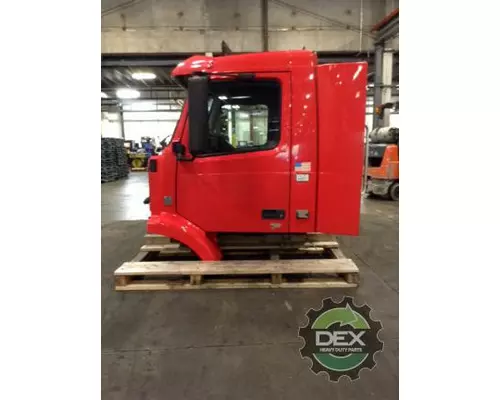 VOLVO VNM 8102 cab, complete