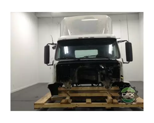 VOLVO VNM 8102 cab, complete