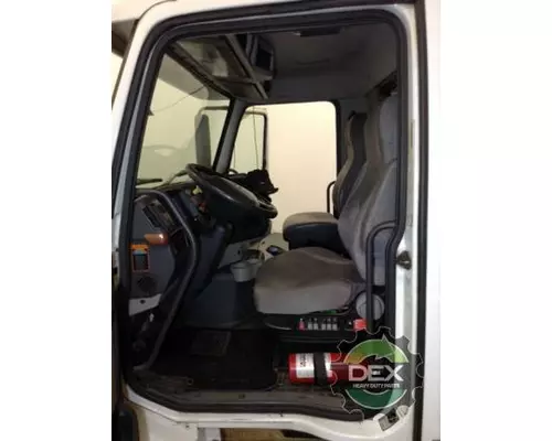 VOLVO VNM 8102 cab, complete