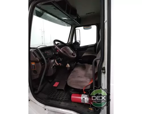 VOLVO VNM 8102 cab, complete