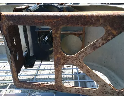 VOLVO VNM 8611 bumper, front