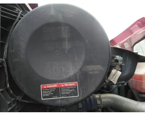 VOLVO VNM AIR CLEANER