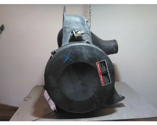 VOLVO VNM AIR CLEANER