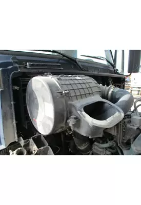 VOLVO VNM AIR CLEANER