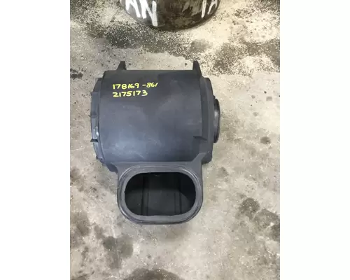 VOLVO VNM AIR CLEANER