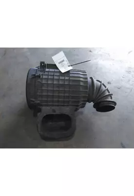 VOLVO VNM AIR CLEANER