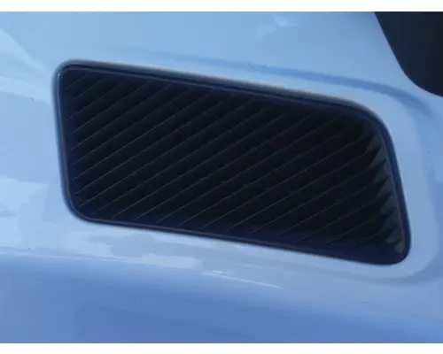 VOLVO VNM AIR INTAKE LOUVERCOVER
