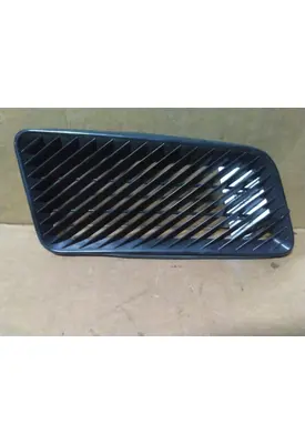 VOLVO VNM AIR INTAKE LOUVER/COVER