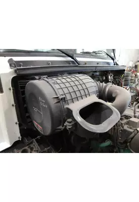 VOLVO VNM AIR INTAKE