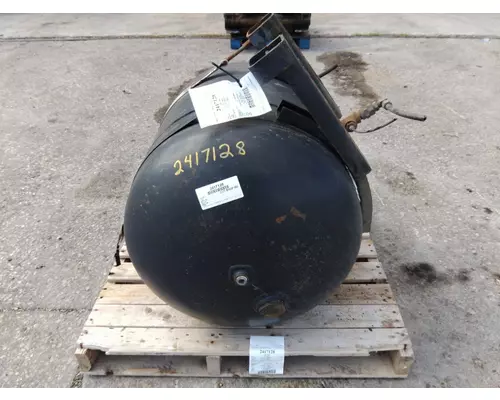 VOLVO VNM AIR TANK