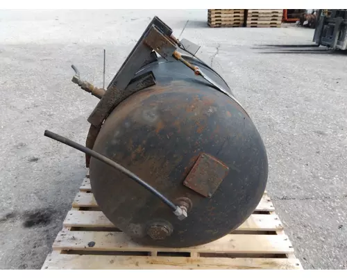 VOLVO VNM AIR TANK