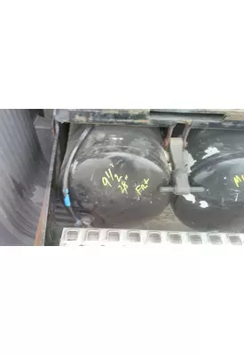 VOLVO VNM AIR TANK