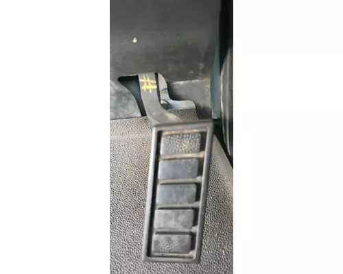 VOLVO VNM Accelerator Pedal