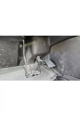 VOLVO VNM Accelerator Pedal