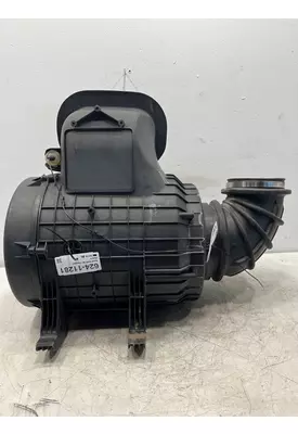 VOLVO VNM Air Cleaner