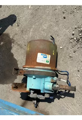 VOLVO VNM Air Dryer